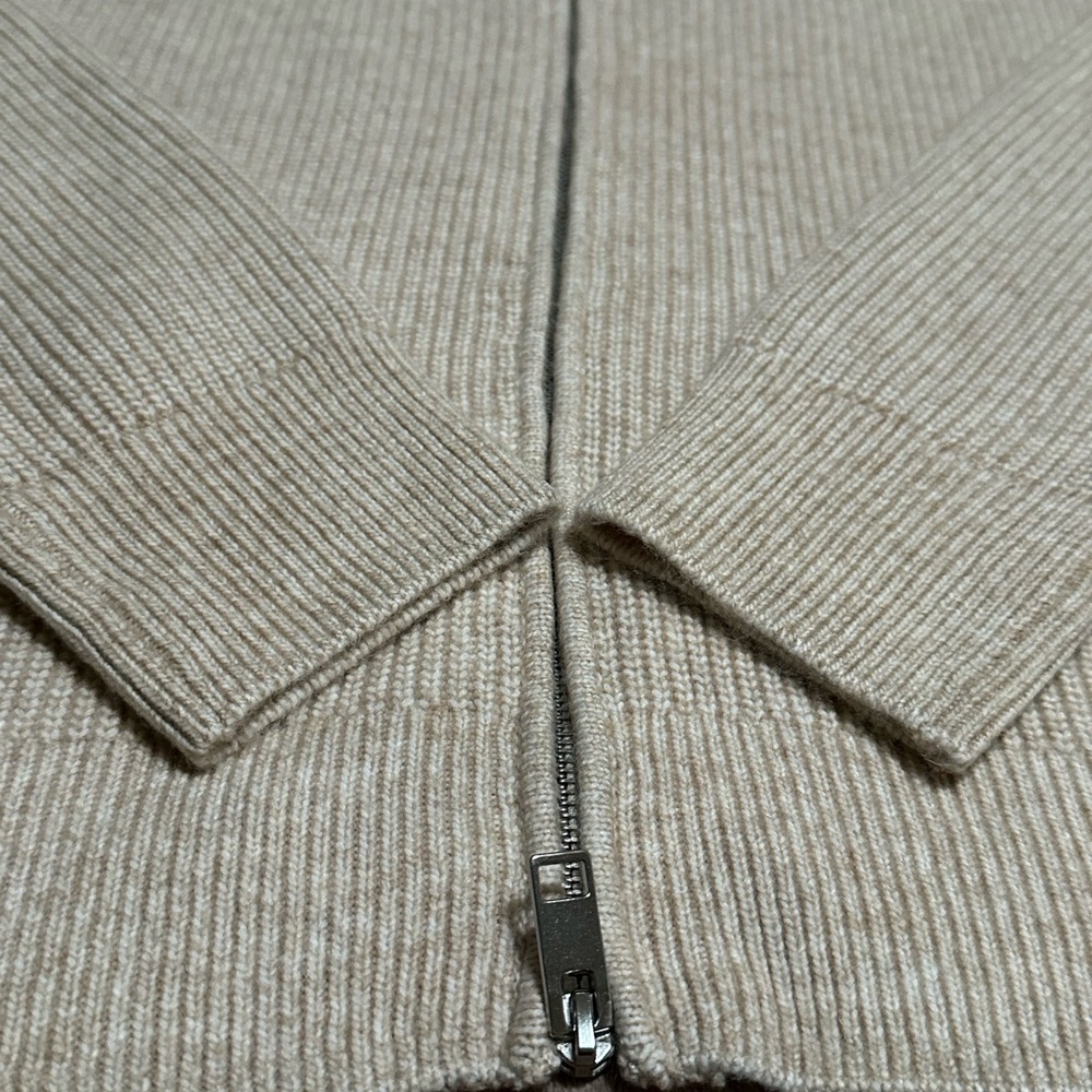 H&M Tan Zip Up Sweater with Long Sleeves and Ribbed Cuffs - Picture 5 of 7